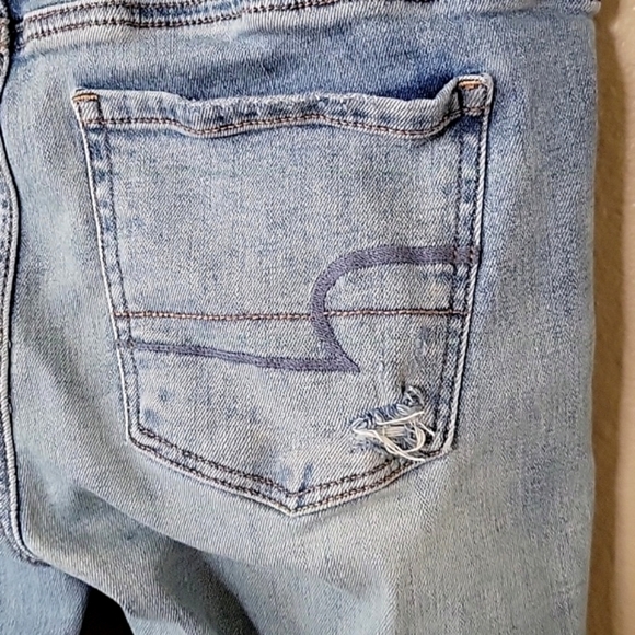 American Eagle Super Stretch Ripped Jeggings - Size 8 - Picture 6 of 10